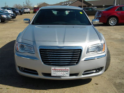 2012 Chrysler 300  Limited