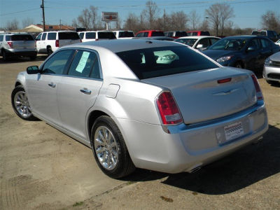 2012 Chrysler 300  Limited