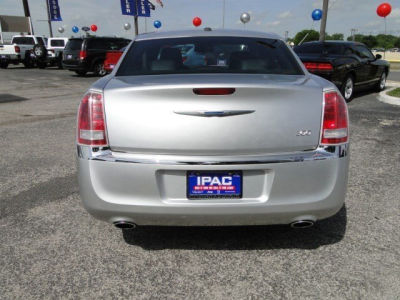 2012 Chrysler 300  Limited