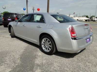 2012 Chrysler 300  Limited
