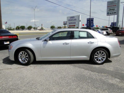 2012 Chrysler 300  Limited