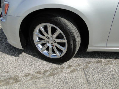 2012 Chrysler 300  Limited