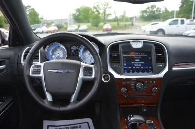 2012 Chrysler 300  Limited