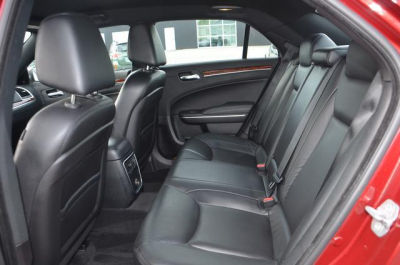 2012 Chrysler 300  Limited