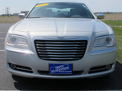 2012 Chrysler 300  Limited