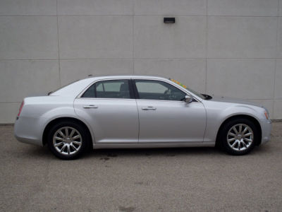 2012 Chrysler 300  Limited