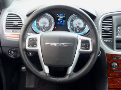 2012 Chrysler 300  Limited