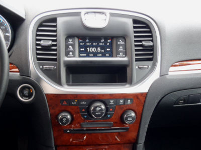 2012 Chrysler 300  Limited