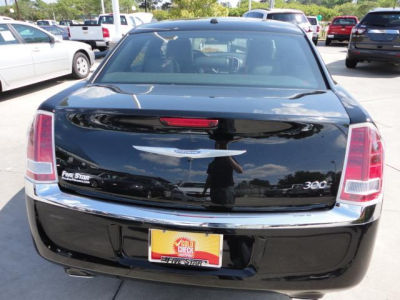 2012 Chrysler 300  Limited