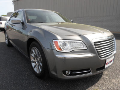 2012 Chrysler 300  Limited