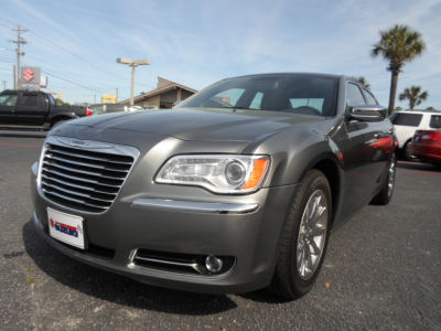 2012 Chrysler 300  Limited