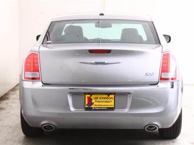 2011 Chrysler 300  Limited