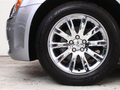 2011 Chrysler 300  Limited