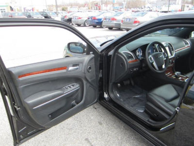 2012 Chrysler 300  Limited