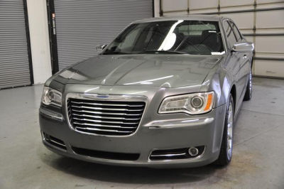 2012 Chrysler 300  Limited