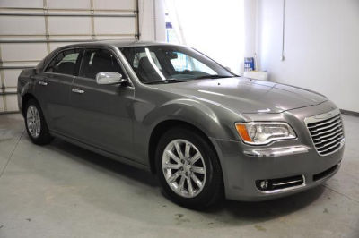 2012 Chrysler 300  Limited