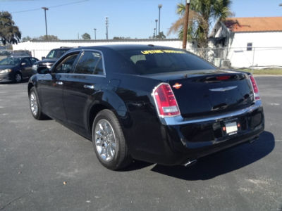 2011 Chrysler 300  Limited