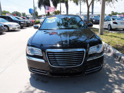 2013 Chrysler 300  Base