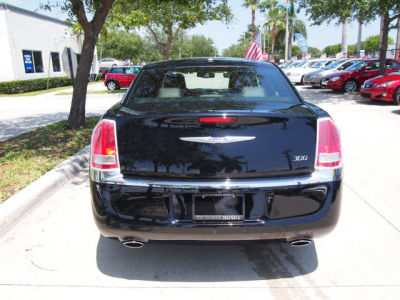 2013 Chrysler 300  Base