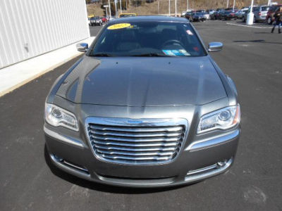 2012 Chrysler 300  Limited
