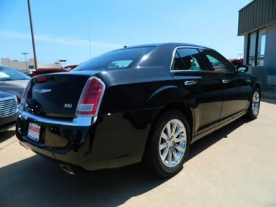 2012 Chrysler 300  Limited