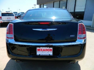 2012 Chrysler 300  Limited