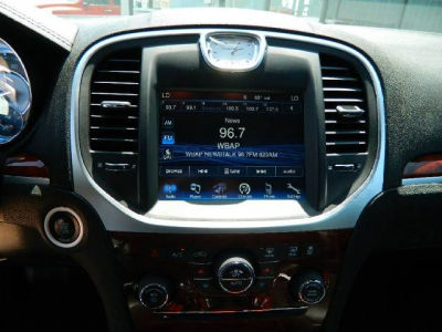 2012 Chrysler 300  Limited