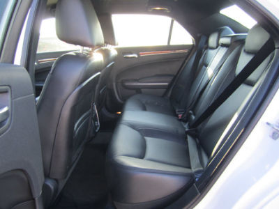 2012 Chrysler 300  Limited