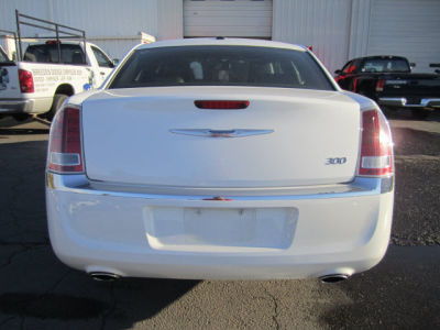 2012 Chrysler 300  Limited