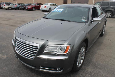 2011 Chrysler 300  Limited