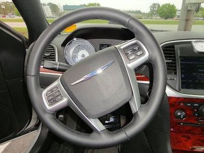 2012 Chrysler 300  Limited