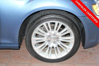 2011 Chrysler 300  Limited