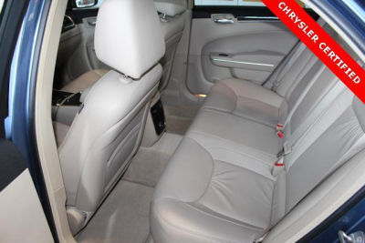 2011 Chrysler 300  Limited