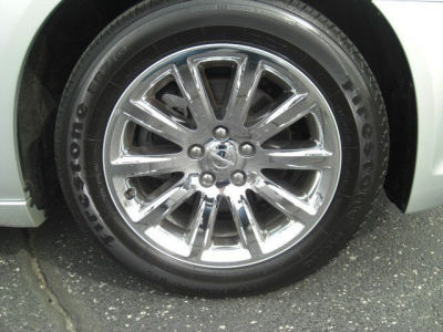 2012 Chrysler 300  Limited