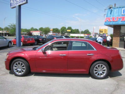 2011 Chrysler 300  Limited