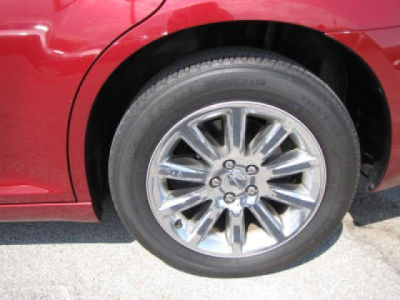 2011 Chrysler 300  Limited