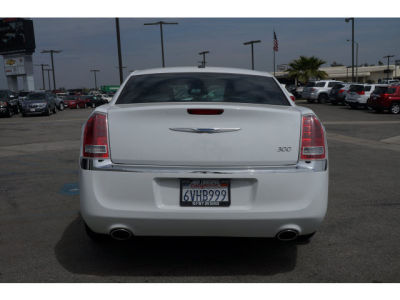 2012 Chrysler 300  Limited