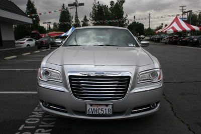 2012 Chrysler 300  Limited