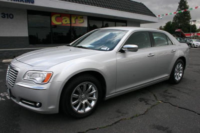 2012 Chrysler 300  Limited