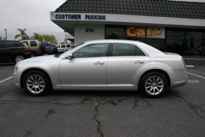 2012 Chrysler 300  Limited