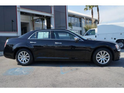 2012 Chrysler 300  Limited