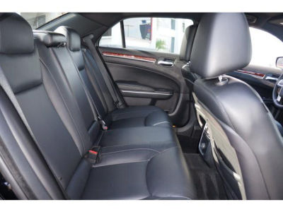 2012 Chrysler 300  Limited