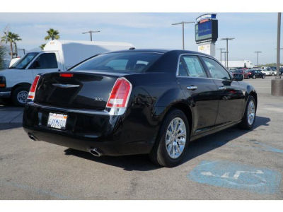 2012 Chrysler 300  Limited