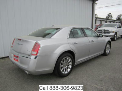 2012 Chrysler 300  Limited
