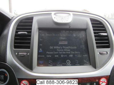 2012 Chrysler 300  Limited