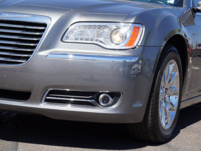 2012 Chrysler 300  Limited