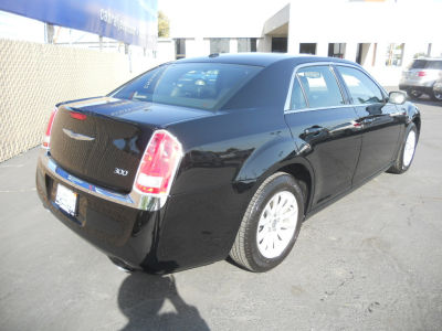 2013 Chrysler 300  Base