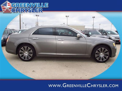 2011 Chrysler 300  Limited