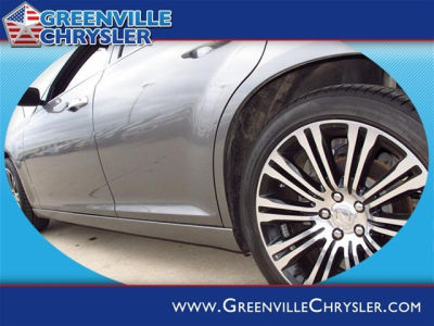 2011 Chrysler 300  Limited