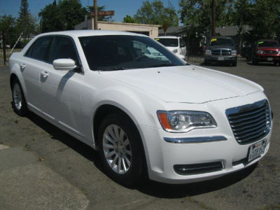 2013 Chrysler 300  Base
